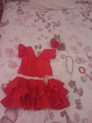 Traje de gitana niña 4 años con complementos
