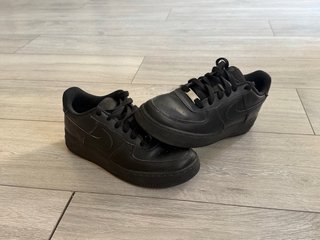 Nike Air Force 1 (2 pares) B:37.5 N:38.5