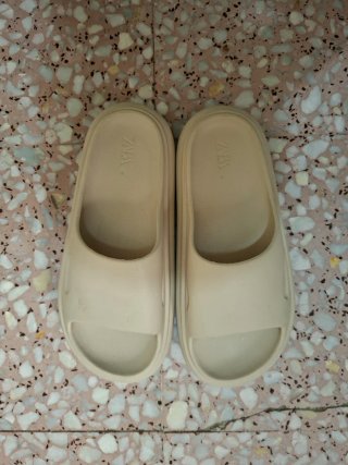Chanclas Zara Beige