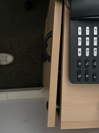 Mesa de oficina en L