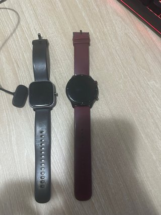 2 Smartwatches (No funcionan)