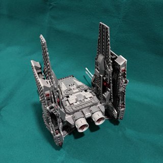 LEGO Star Wars Transbordador de Kylo Ren