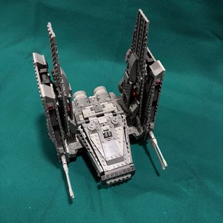 LEGO Star Wars Transbordador de Kylo Ren