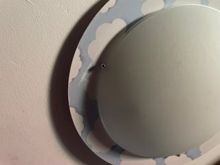 Plafón Infantil con Diseño de Nubes