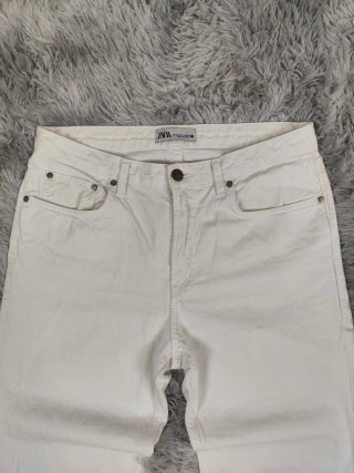 Pantalón Blanco Zara