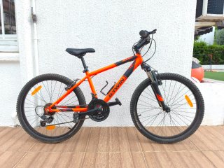 Bicicleta infantil B'TWIN Rockrider naranja