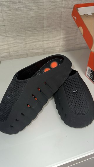 Nike Mind 37 Negro Naranja