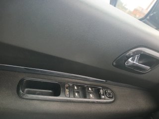 Peugeot 3008 2011