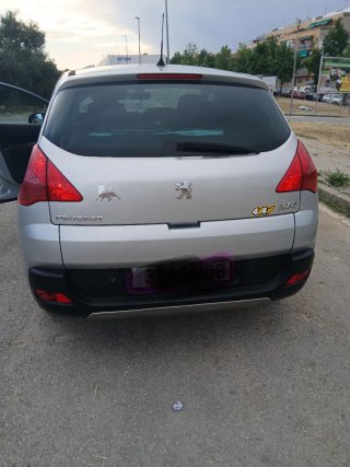 Peugeot 3008 2011