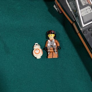LEGO Star Wars Caza Ala-X de Poe Dameron