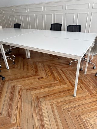 Mesa de Oficina Blanca