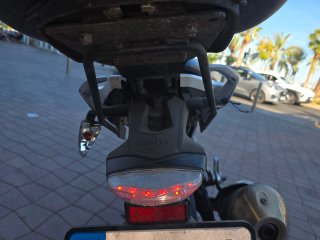 BMW G310R