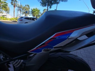 BMW G310R