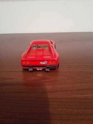 Ferrari GTO 1/24