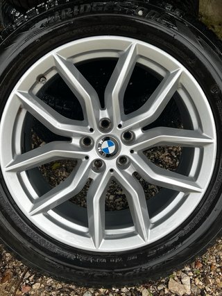 2 Llantas Bridgestone con Neumáticos