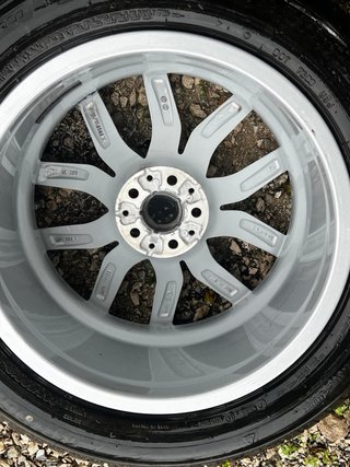 2 Llantas Bridgestone con Neumáticos