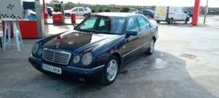 Vendo dos Mercedes-Benz Clase E 1998