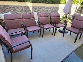 Mesa Rectangular + 6 Sillas con Cojines