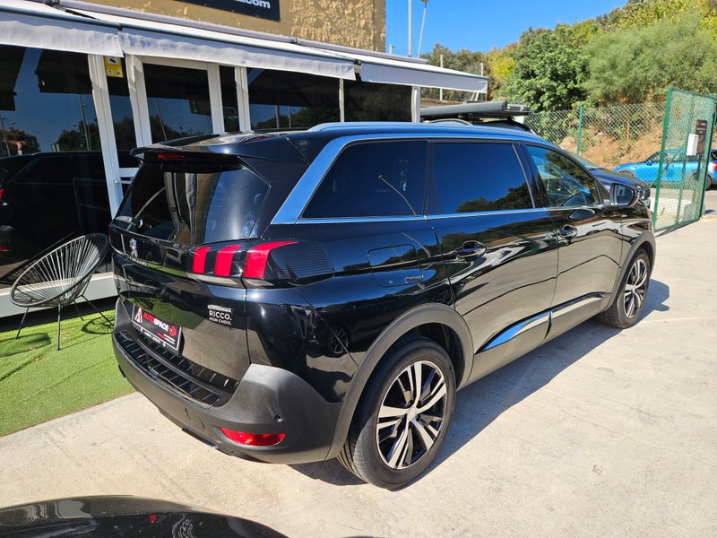 Peugeot 5008 2020, foto 11