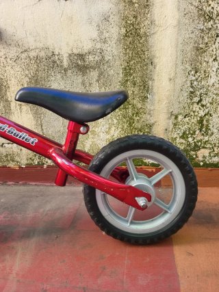 Bicicleta Chicco Red Bullet sin pedales