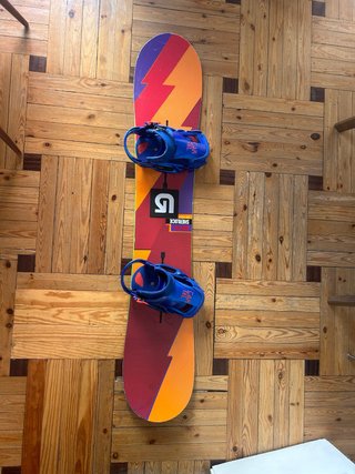 Tabla Snowboard Burton Sherlock (hybrid/rocker)