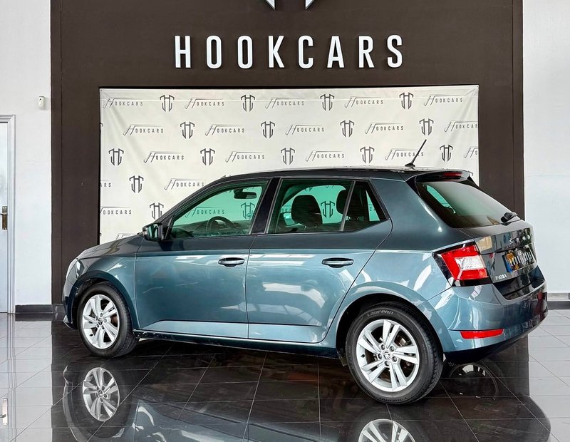 Škoda Fabia COMBI 1.0 TSI AMBITION 2021, foto 2