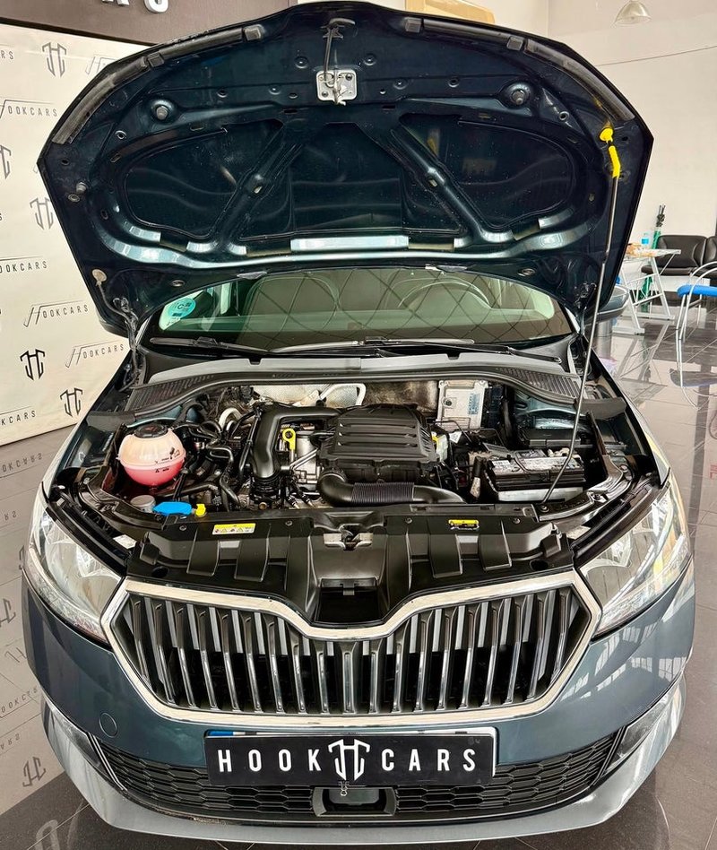 Škoda Fabia COMBI 1.0 TSI AMBITION 2021, foto 8