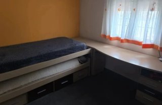 Dormitorio Juvenil con Cama Nido y Escritorio