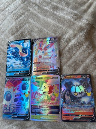 Carta Pokémon Sylveon V 183/203 y más