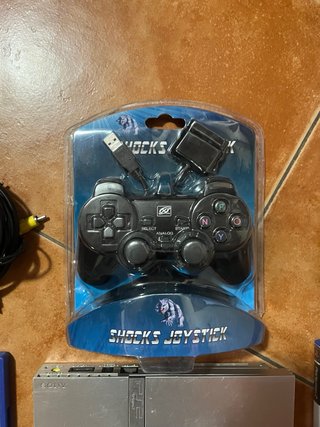 PS2 Slim Silver + 5 Giochi + Controller