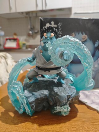 Figura Jinbe One Piece