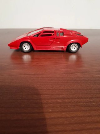 Lamborghini Countach 5000 1/24