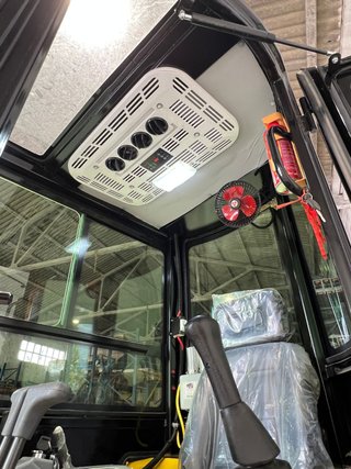 RETROEXCAVADORA GIRATORIAS KUBOTA 2,5 Ton 19.490 €