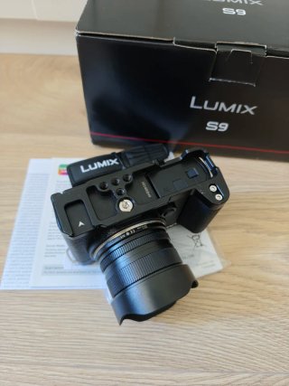 Panasonic Lumix S9 con objetivo TTArtisan 40mm