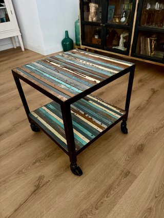Mesa auxiliar industrial Maisons du Monde con rued