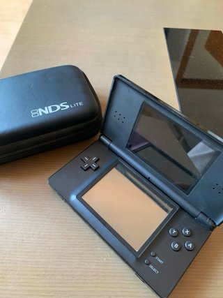 Nintendo DSi XL Negra