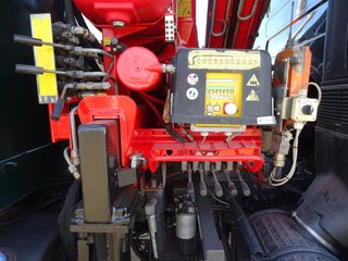 MAN FE 300-CAMIONES GRUA