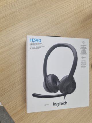 Auriculares Logitech H390 Micrófono USB (Nuevos)