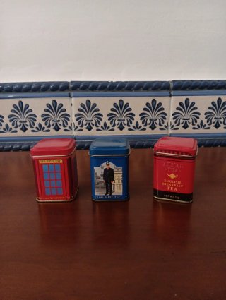Set de 3 Cajitas Metálicas de Té Londres