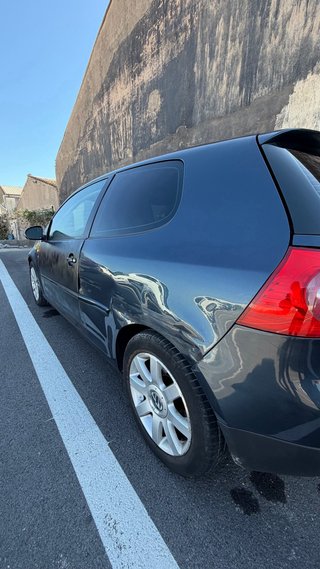 Volkswagen Golf V