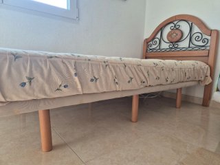 Cama con Cabecero y colchón