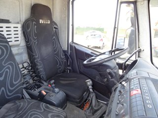 Iveco EUROCARGO ML 100E22-CAMIONES GRUA