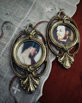 Set de 2 Marcos de Bronce Ovalados