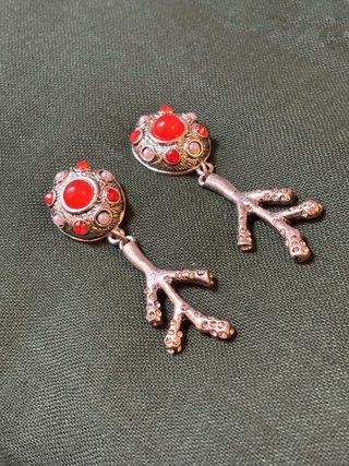 Pendientes Parfois Plateados con Coral