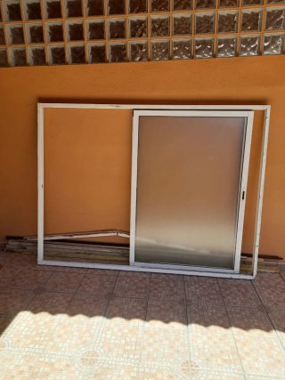 Ventana Corredera de Aluminio Blanco