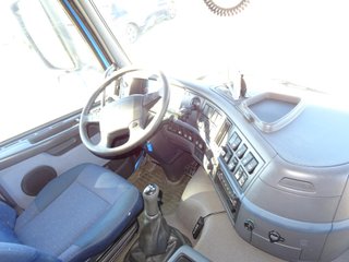 Volvo FM 380.26-CAMIONES GRUA