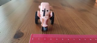 TRACTOR CHEWALL