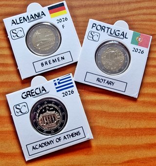 Lote de 3 monedas de 2€ conm. del año 2026