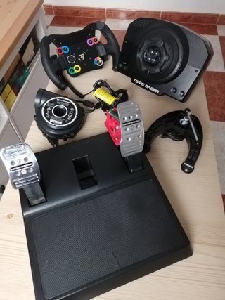 Pack Volante TS-PC con Aro F1 y Pedales T3pa mod