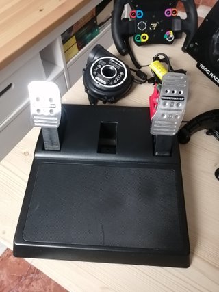 Pack Volante TS-PC con Aro F1 y Pedales T3pa mod